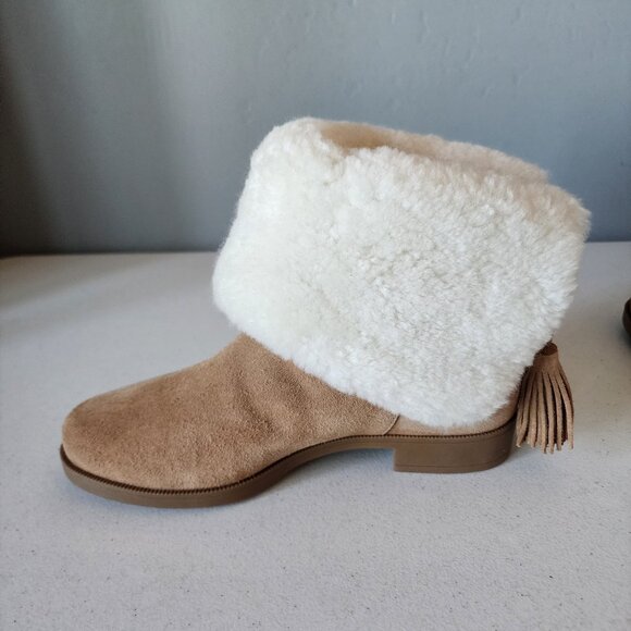 Larroude Suede Bootie "NEW" - Picture 9 of 16